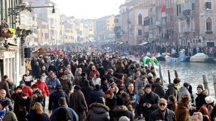 Turismo di massa