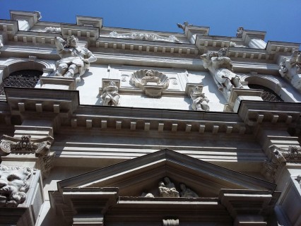 La facciata dei giganti