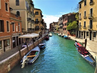 Passeggiando...