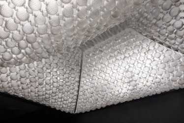 Prorogate fino al 9 luglio le due grandi installazioni di "Venini: Luce 1921 ā 1985"