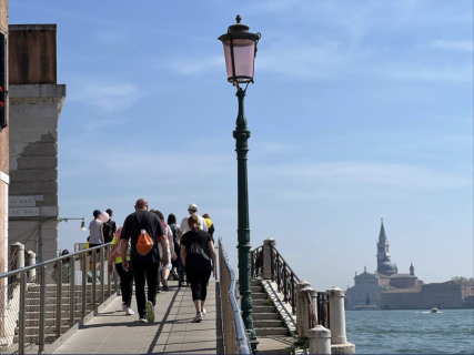 Oltre 7000 persone alla "Su e Zo per i Ponti"